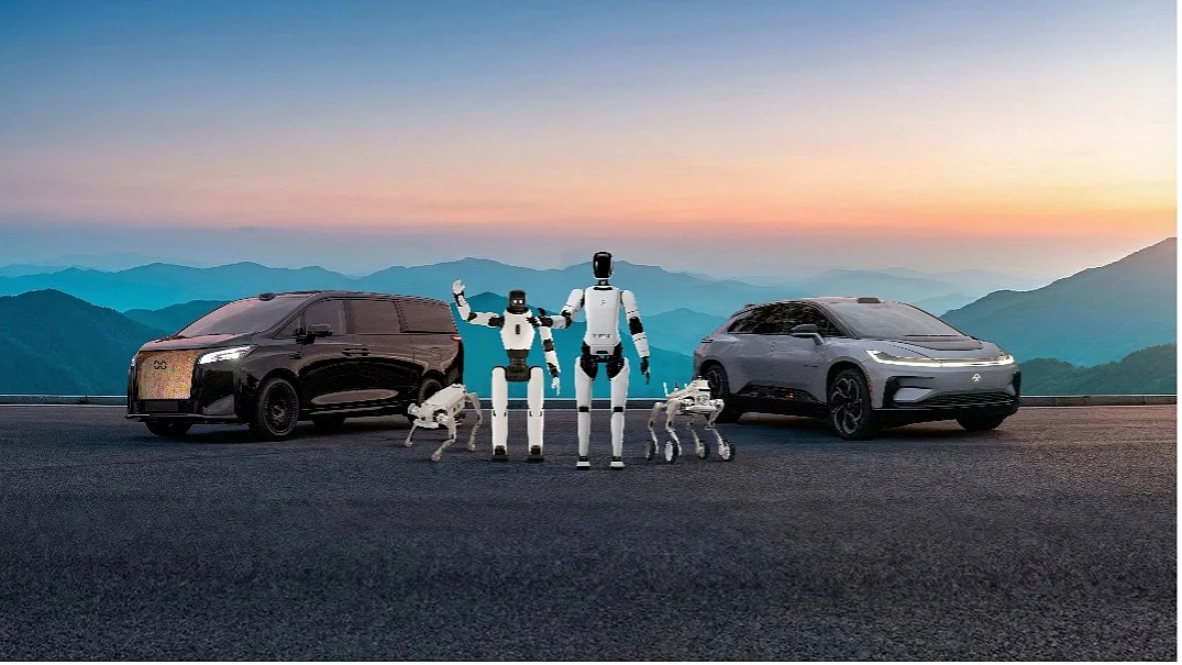 Faraday Future, Nada Show'da Üç Somutlaştırılmış Aı Robot Serisini Tanıttı