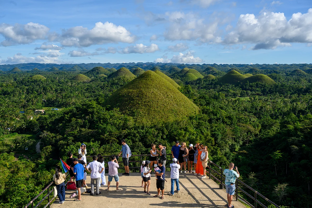 Filipinler Turizm Hedefi Iskalar; Yetkililer Promosyon Taktikleri Çatışma İçinde