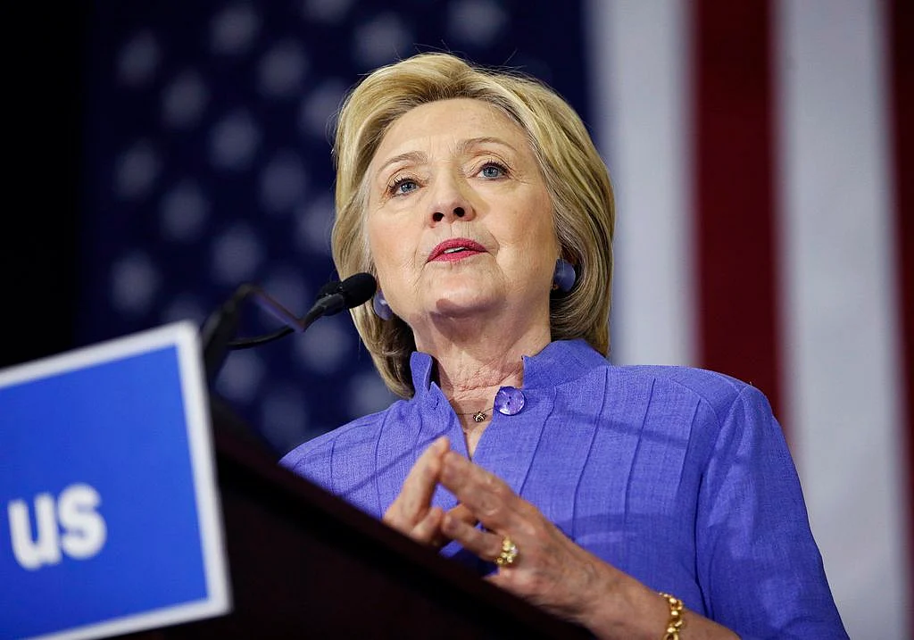Hillary Clinton, Kongre Paneline Epstein Hakkında Hiçbir Bilgisi Olmadığını Söyledi