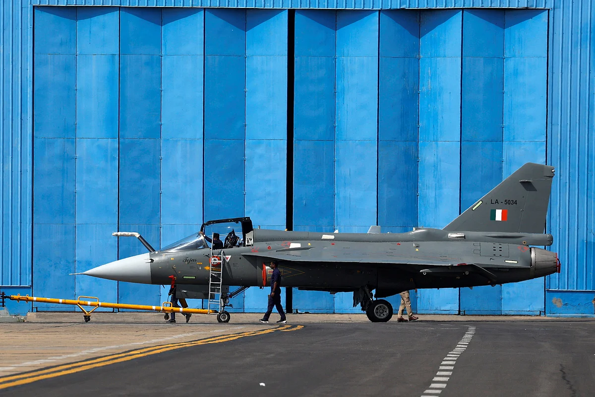 Hindistan'ın Hal'i, Tejas'ın Son Uçak Kazası Raporlarını Reddetti, 'Küçük Olay' Olduğunu Söyledi