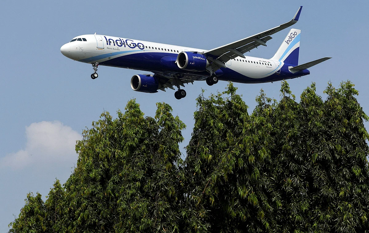 Indigo, İran Gerginliği Nedeniyle Uçuş İptallerini 28 Mart'a Kadar Uzattı