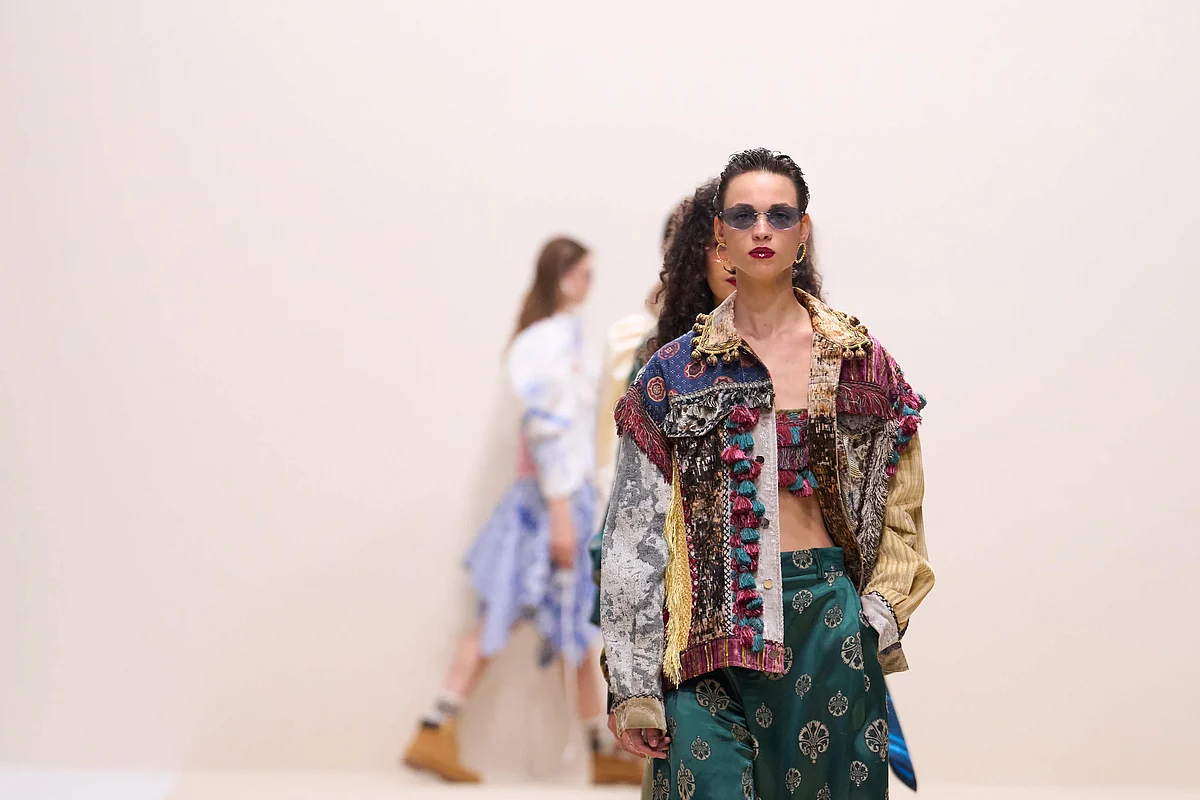 Manish Malhotra Dubai Moda Haftası'na Geri Döndü: Bu Sezona Dikkat Edilmesi Gereken 6 Önemli Nokta