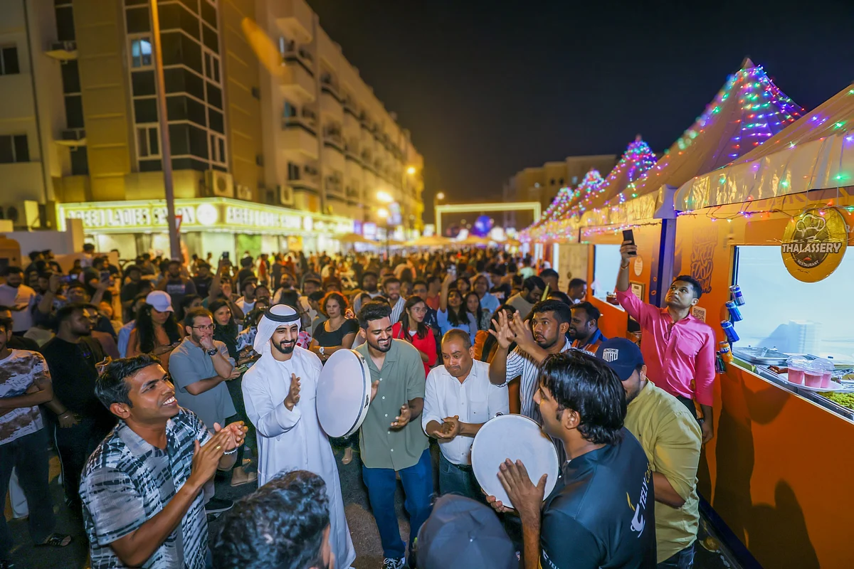 Ramazan 2026: 100 Restoran, Dh5 Yemekleriyle Karama'nın Sokak Yemekleri Festivali Geri Döndü