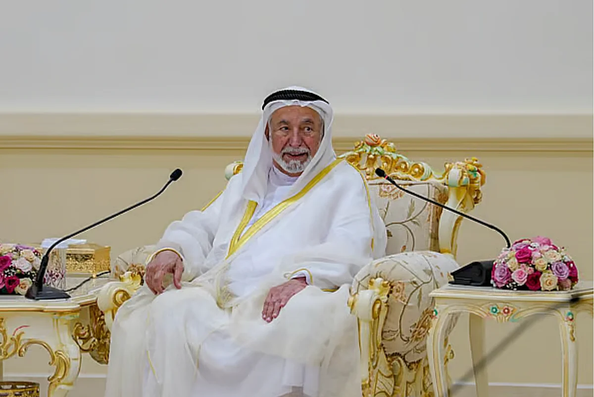 Sharjah Hükümdarı, Yıllık 10 Milyon Dh'nin Üzerinde İkramiye Olan 200 İşi Onayladı