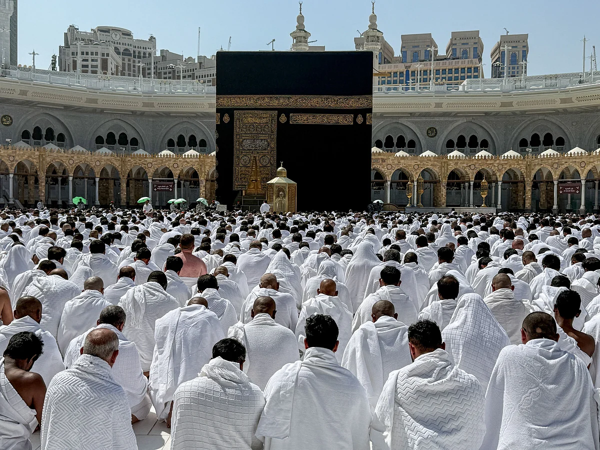 Suudi Arabistan, Ramazan Ayının 4. Gününde Rekor Kıran 904.000 Umre Hacısını Duyurdu