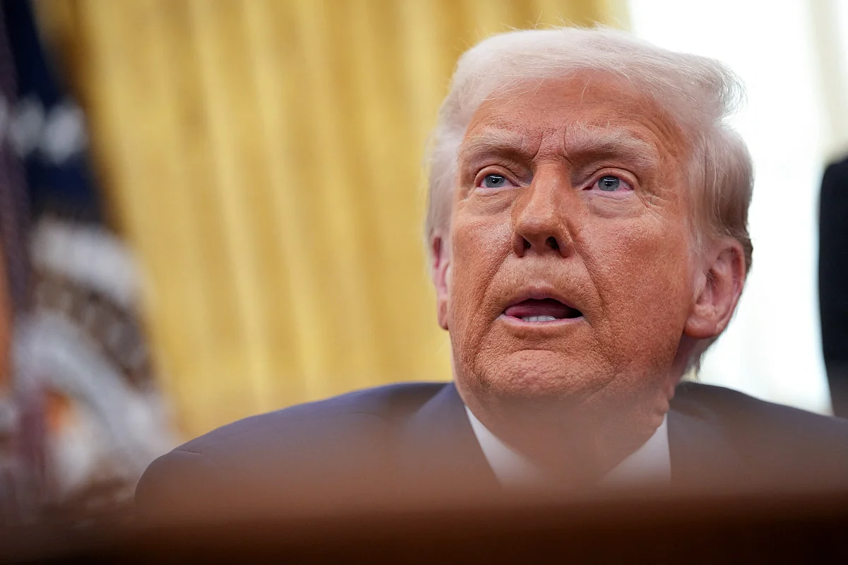 Trump İşaretleri Amacıyla İran İle İş Yapan Ülkeler Gümrük Vergisi Tehdit