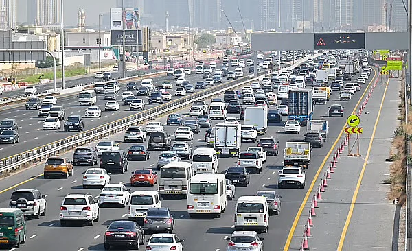 Uzman, Dubai Trafiğinin Yaklaşık %90'ının işten, iş seyahatinden Kaynaklandığını Söylüyor