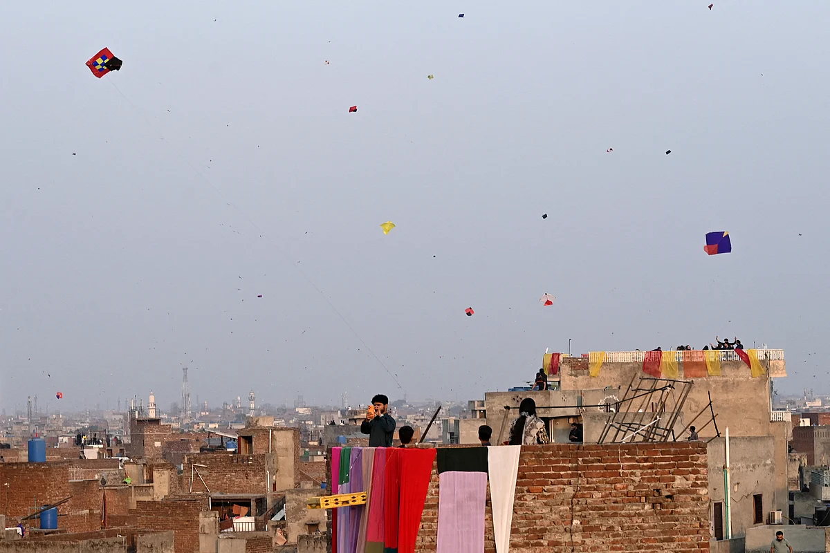 Yasaklanan Uçurtma Festivali Basant, Yeni Güvenlik Önlemleriyle Pakistan'a Döndü