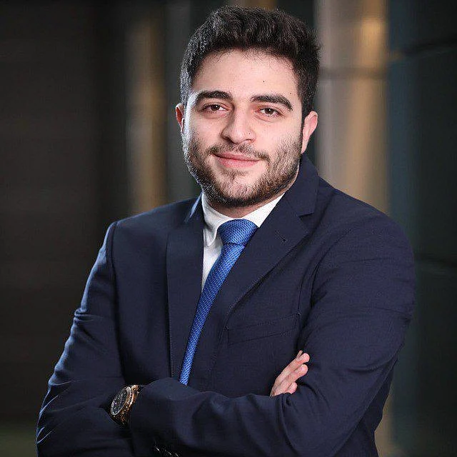 Zaten 1 Milyon Dolar Dağıtmış Olan Özel Danışman Ağının içinde