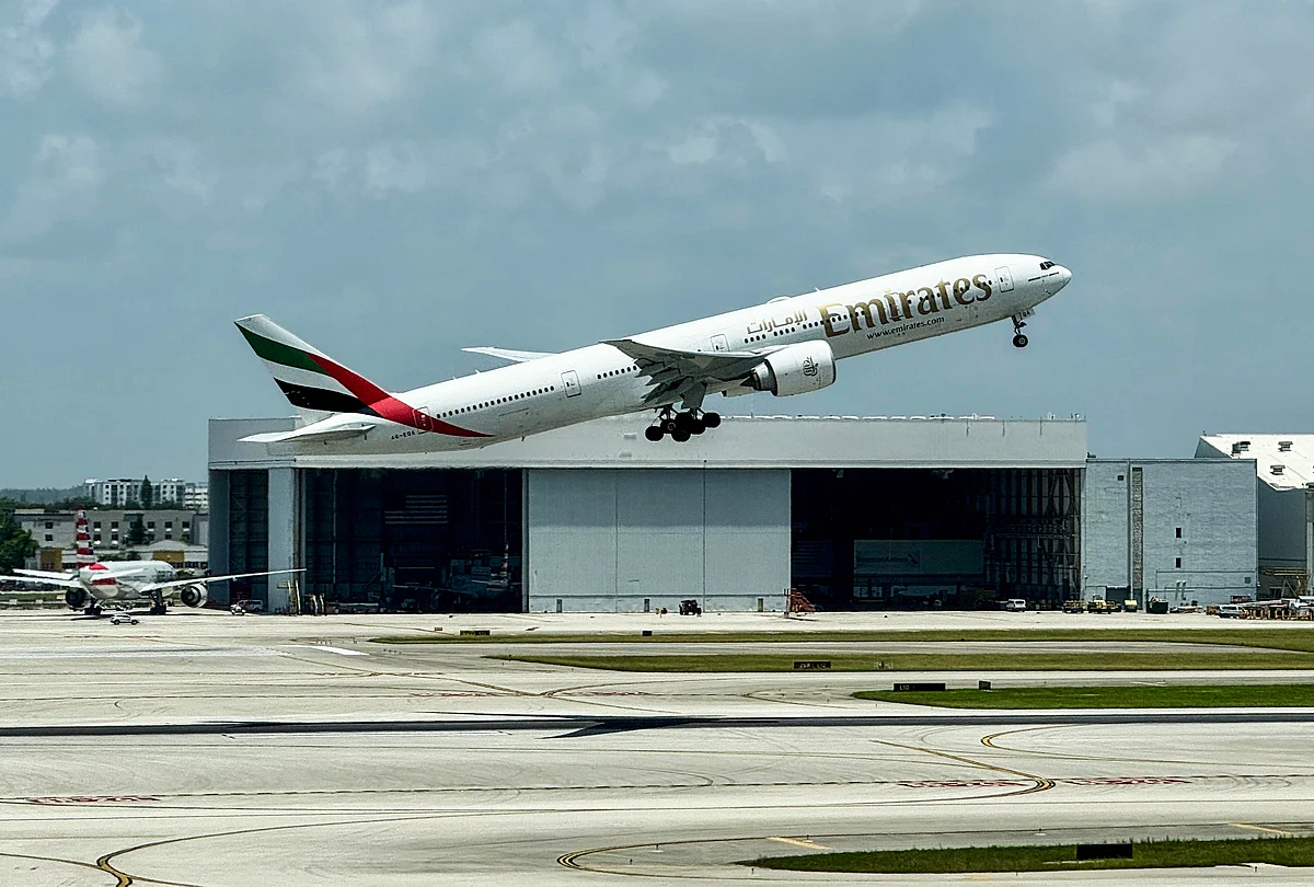 Dxb Operasyonları Askıya Aldı; Emirates, Onaylanmış Rezervasyonlar için Uçuşlara Devam Edecek