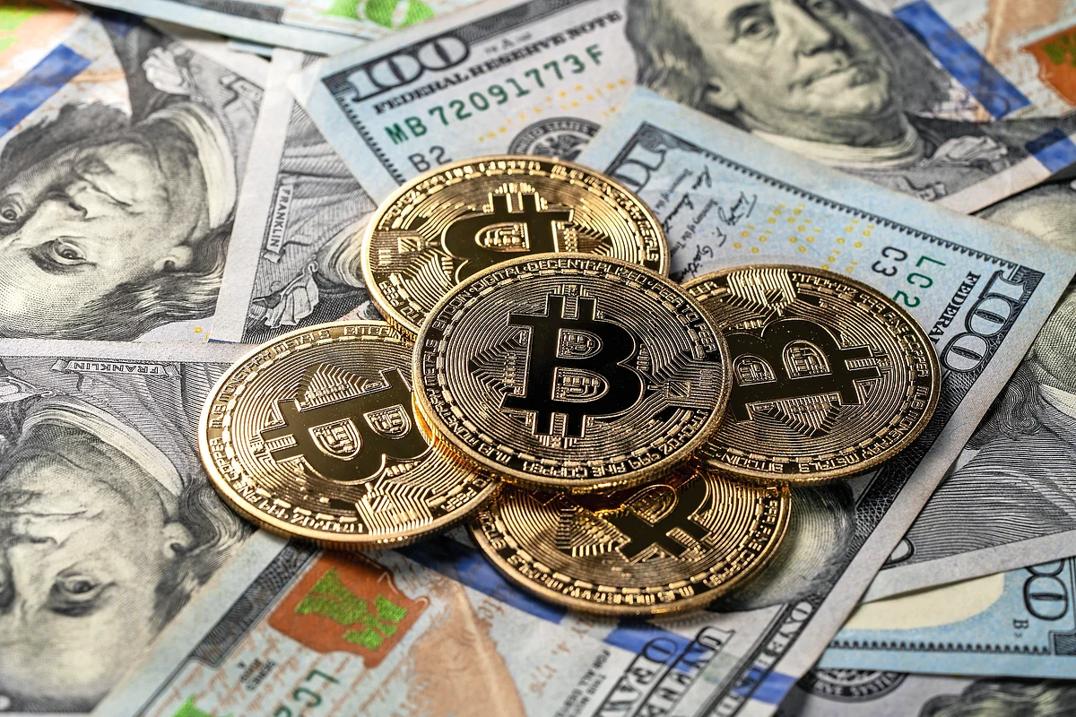 Kripto Piyasası, 2026'da Kurumsal Evlat Edinme Dalgalanmaları Nedeniyle Beş Aylık Düşüşü Uzatıyor